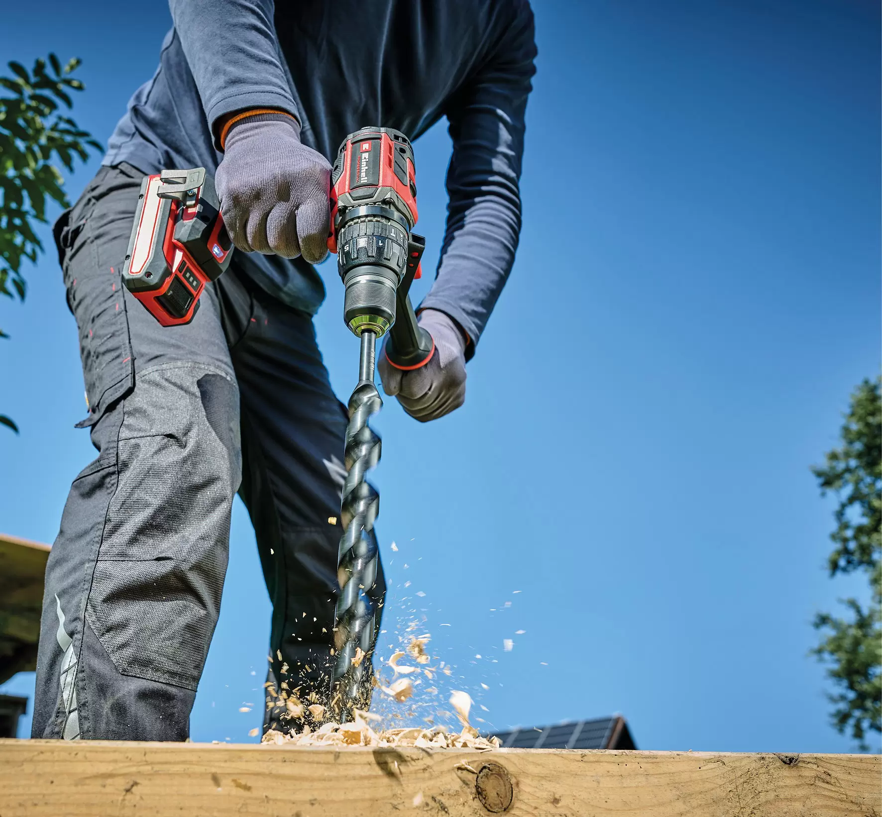 einhell-professional-cordless-impact-drill-4514310-example_usage-001