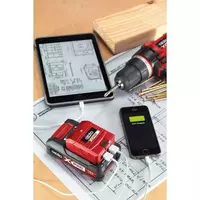 ozito-usb-battery-adapter-3408040-example_usage-101