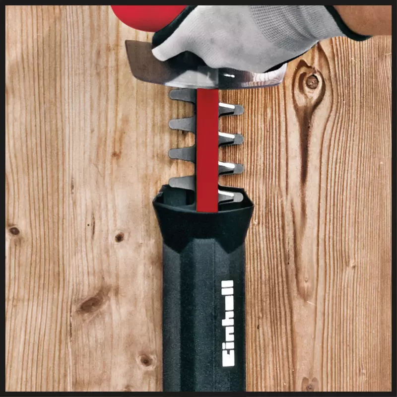 einhell-classic-electric-hedge-trimmer-3403310-detail_image-003