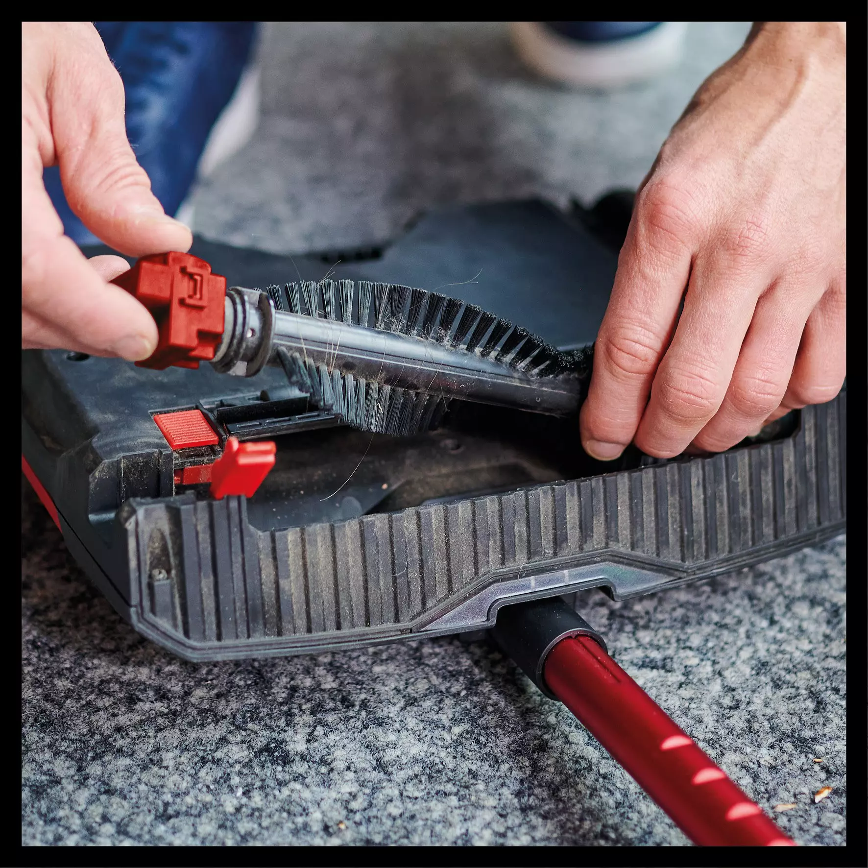 einhell-expert-cordless-sweeper-2352050-detail_image-008