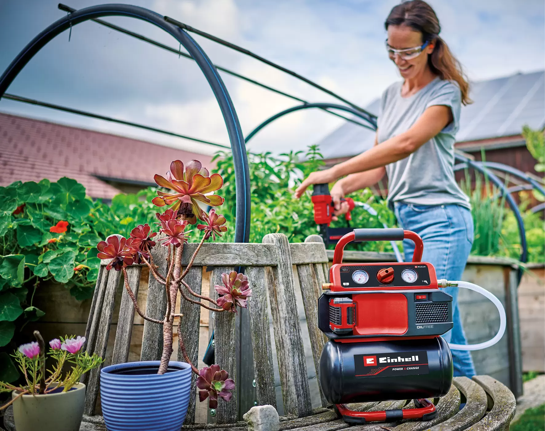 einhell-expert-cordless-air-compressor-4020411-example_usage-001