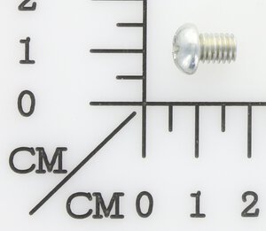 screw M6 x 8