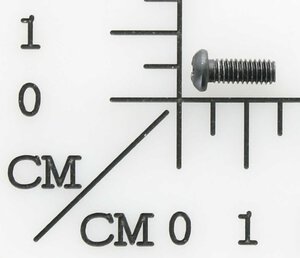 screw M4 x 10