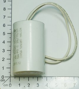 Kondensator 8uF