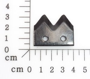 serrated blade knife