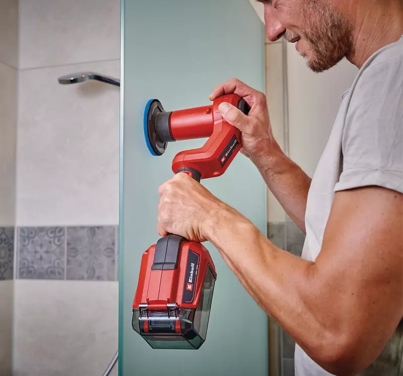 einhell-expert-cordless-surface-brush-3424220-example_usage-001