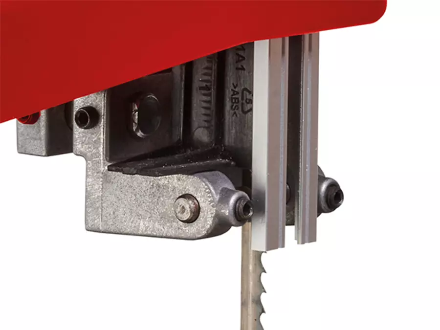 Sturdy-saw-band-guide