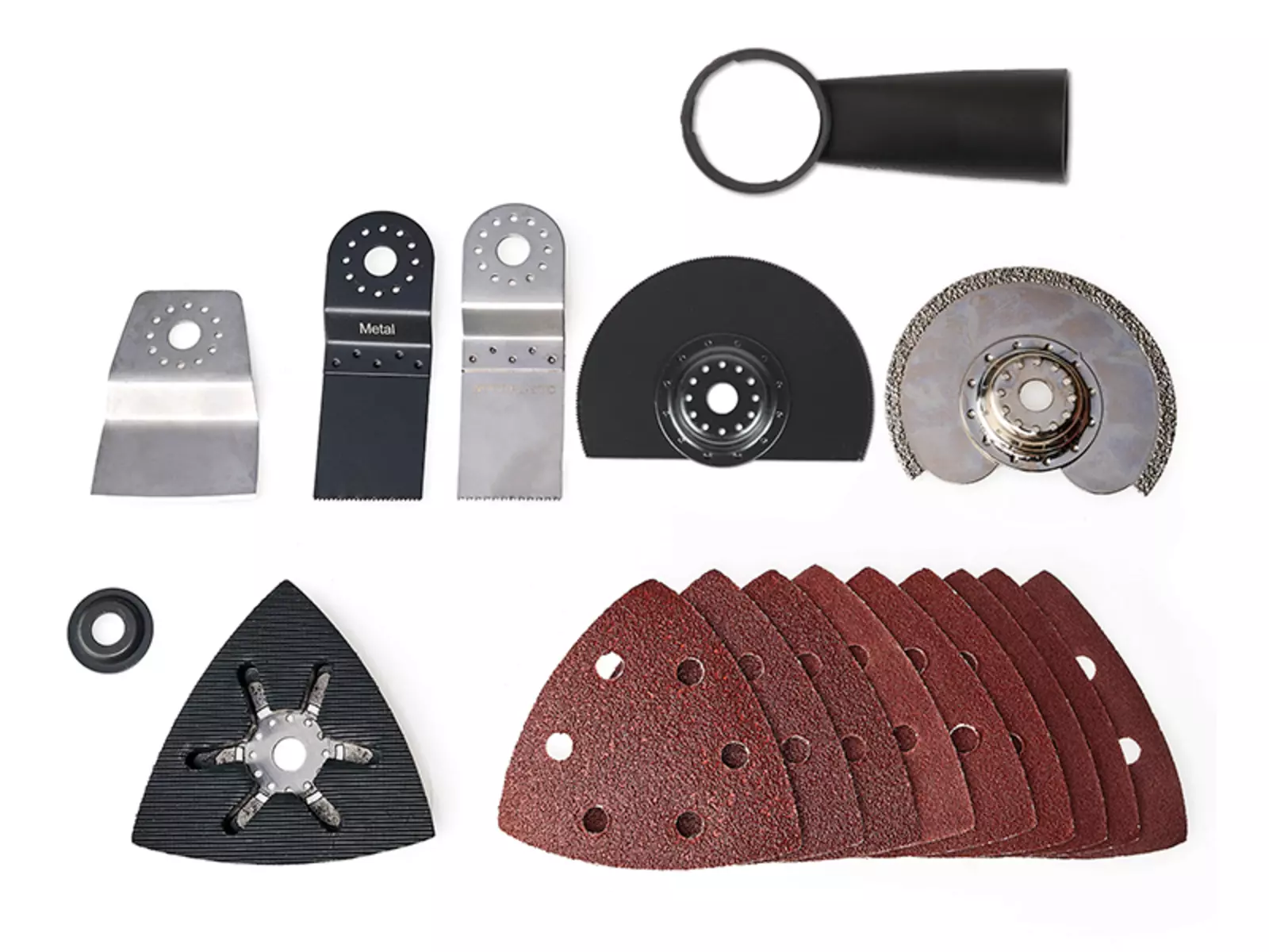 Gazdag tartozékkészlet