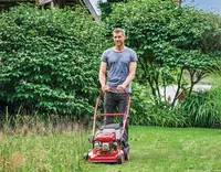 einhell-classic-petrol-lawn-mower-3407550-example_usage-001