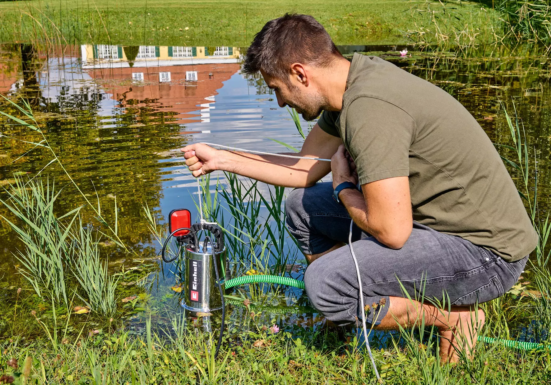 einhell-classic-dirt-water-pump-4170765-example_usage-001