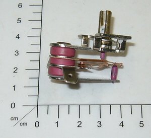Thermostat element