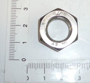 hexagon nut low M14x1,5/WAF 22