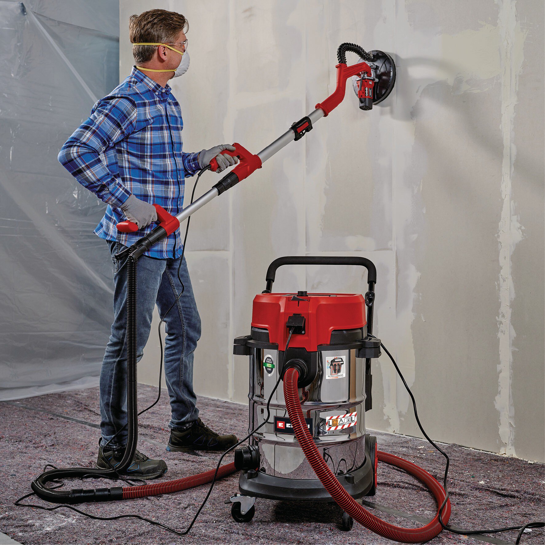 einhell-expert-wet-dry-vacuum-cleaner-elect-2342475-example_usage-001