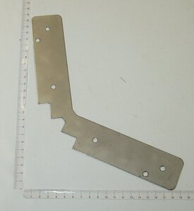 Knotenblech First
