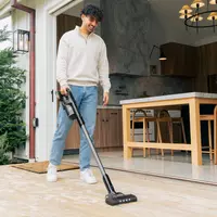 ozito-cordlhandstick-vacuum-cleaner-3001220-example_usage-103