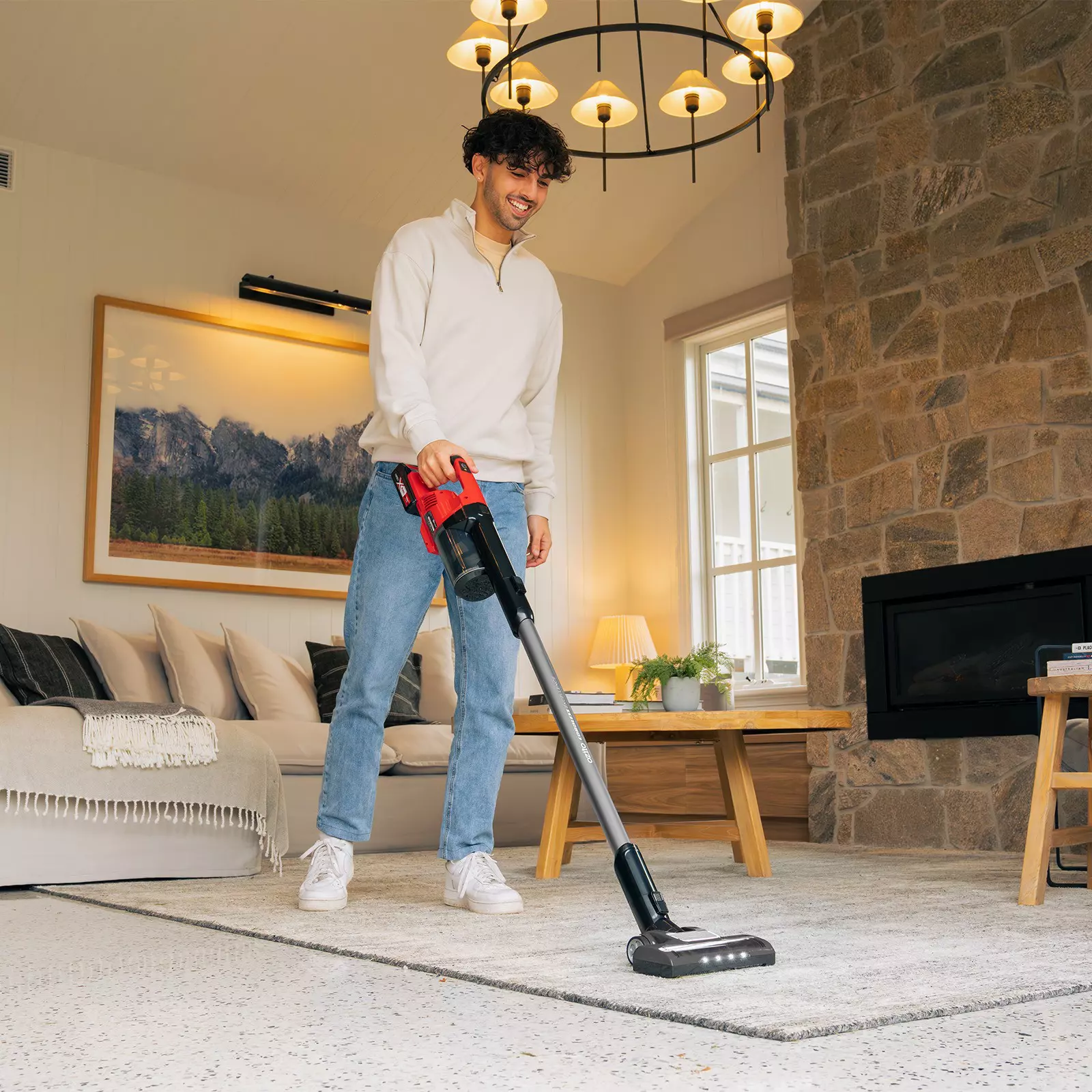 ozito-cordlhandstick-vacuum-cleaner-3001268-example_usage-101