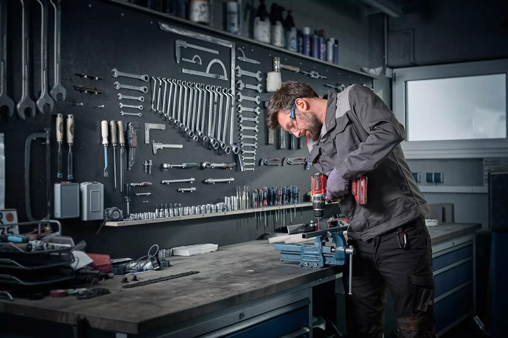 einhell-accessory-kwb-drill-sets-49427019-example_usage-800