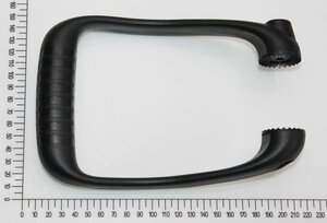 Secondary handle