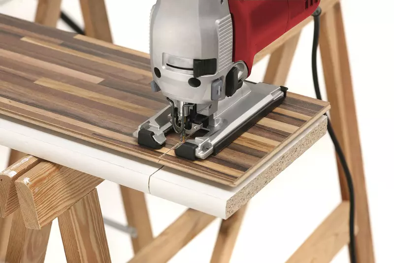 kwb-diy-jigsaw-blades-49620530-example_usage-201