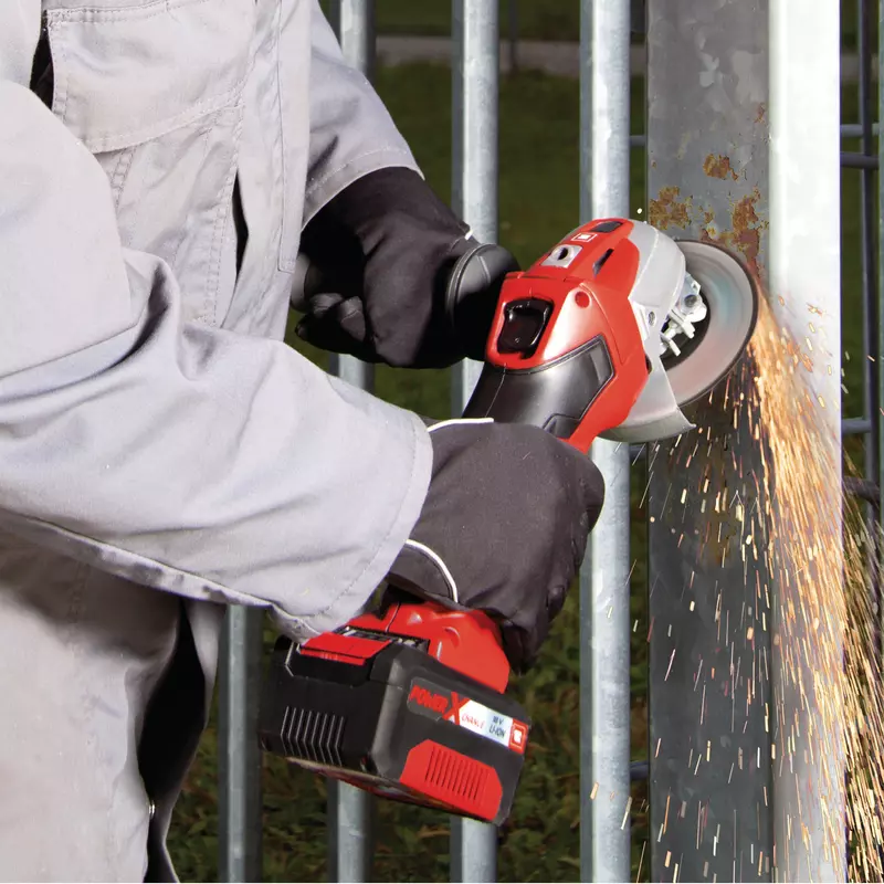 einhell-expert-cordless-angle-grinder-4431119-example_usage-001