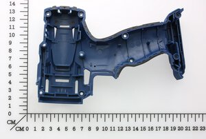 right enclosure (Pant.295C)