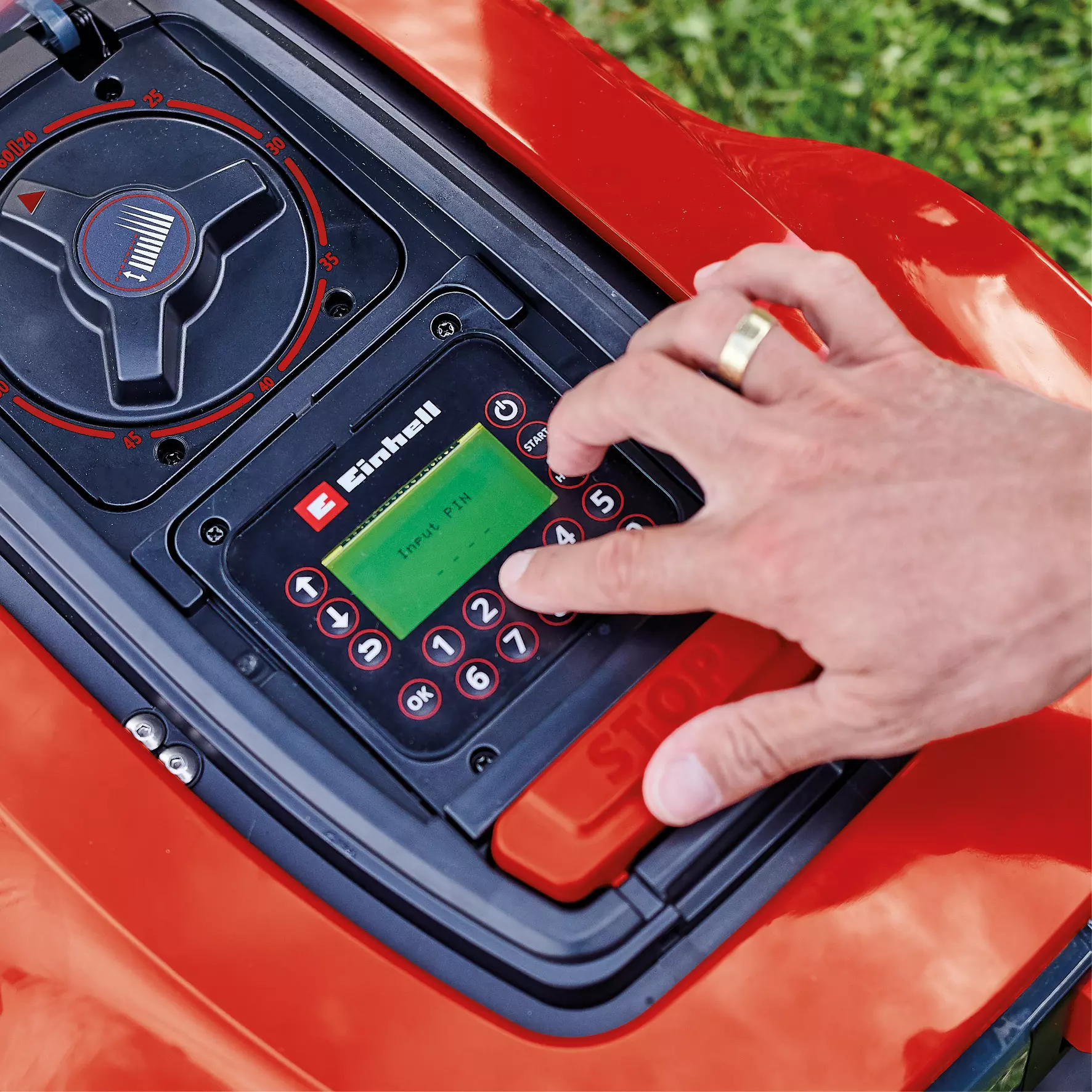 einhell-expert-robot-lawn-mower-4326368-detail_image-005