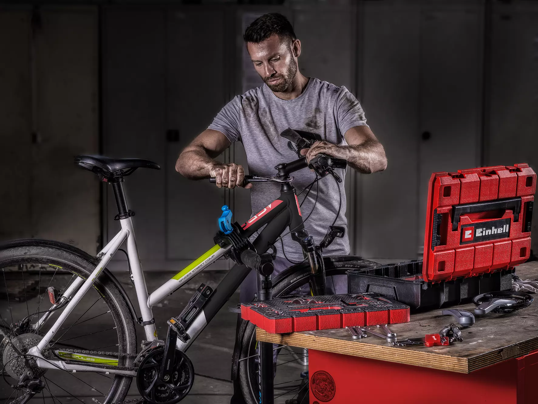 einhell-accessory-kwb-tool-case-sets-49370570-example_usage-802