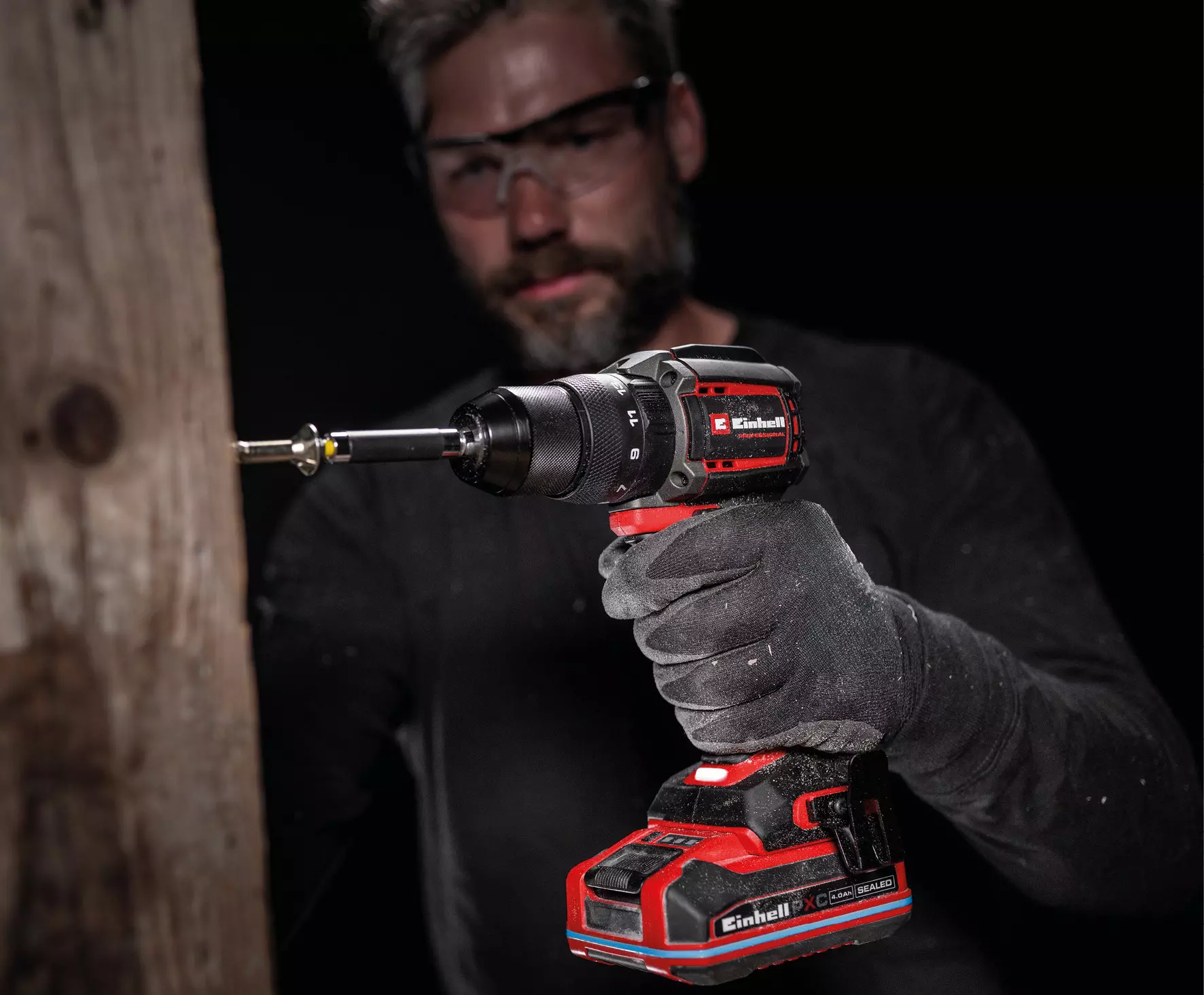 einhell-professional-cordless-impact-drill-4514400-example_usage-001
