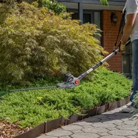 ozito-electric-pole-hedge-trimmer-3000850-example_usage-102